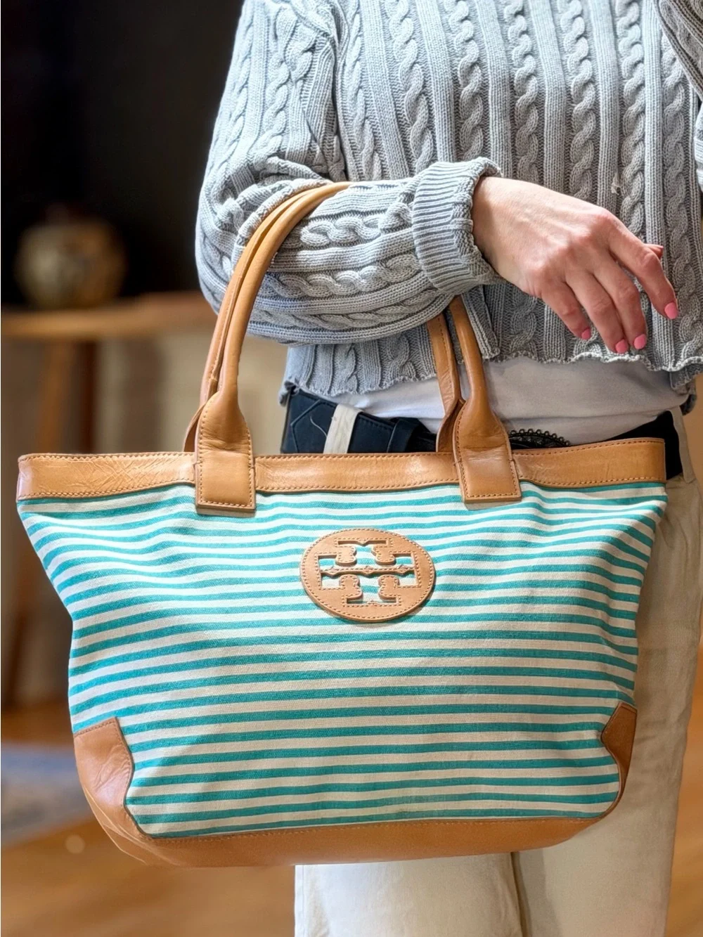 Tory Burch Rare Coastal Grandmother 2010’s Sophia Striped Canvas Tote Aqua GUC